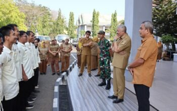 Bupati Irwan Hamid Serahkan Kendaraan Operasional untuk Koperasi Desa di Pinrang ​