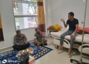 Wujud Sinergitas Tripika, Kapolsek dan Danramil Minasatene Besuk Camat yang Sedang Sakit