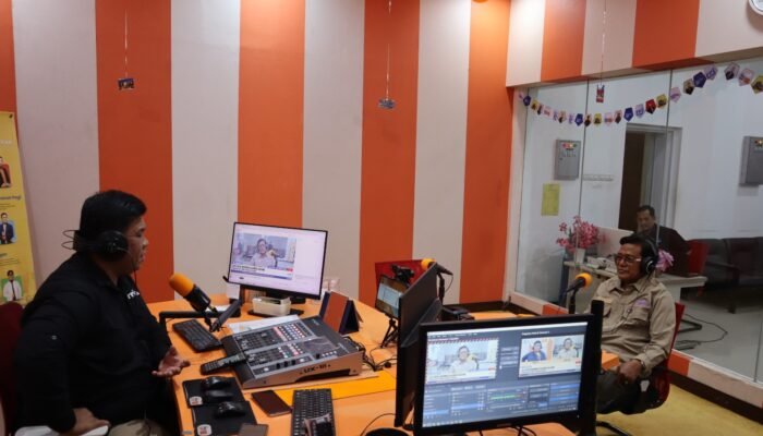 Ketua SMSI Sulsel Anwar Sanusi Jadi Narasumber Dialog RRI Makassar
