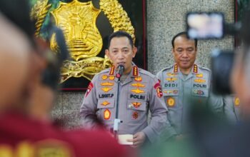 Kapolri Instruksikan Jajaran Siaga Hadapi Dampak Erupsi Gunung Anak Krakatau