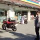 Polsek Mandalle Tingkatkan Patroli Sore, Imbau Warga Waspadai Bahaya Kebakaran