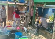 Polsek Minasatene Salurkan Air Bersih untuk Warga Terdampak Kemarau
