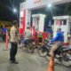 Personel Polsek Segeri Perketat Pengamanan SPBU, Antisipasi Antrean dan Gangguan Kamtibmas