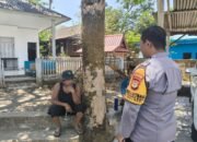 Bhabinkamtibmas Desa Tompo Bulu Sampaikan Imbauan Kamtibmas, Warga Diminta Waspada Kebakaran di Tengah Kemarau Panjang