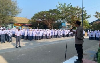 Polisi Peduli Pendidikan, Wakapolsek Ma’rang Edukasi Siswa MAN Pangkep tentang Kamtibmas