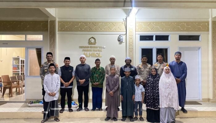 Kapolres Pangkep Jalin Silaturahmi dengan Yayasan Rumah Yatim Pondok Tahfidz Al Hilal, Salurkan Bantuan Sembako