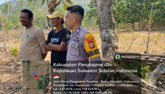 Jaga Kamtibmas Tetap Kondusif, Bhabinkamtibmas Polsek Mandalle Sambangi Warga