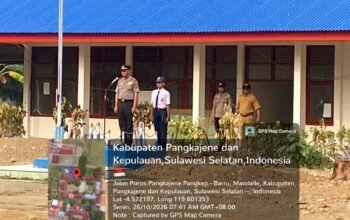 Wakapolsek Mandalle Jadi Pembina Upacara di SMPN 1 Mandalle, Ajak Siswa Disiplin dan Taat Hukum