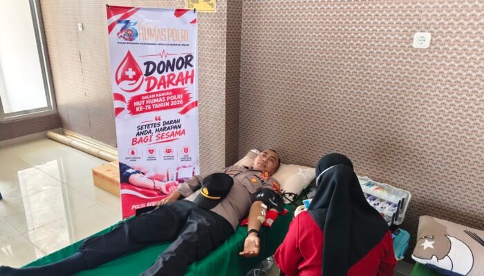 Peringati HUT Humas Polri ke-75, Polres Pangkep Gelar Bakti Kesehatan Donor Darah