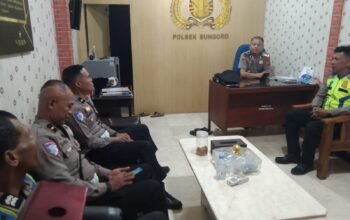 Kapolsek Bungoro Pimpin Anev Mingguan Unit Lalu Lintas, Tekankan Pelayanan Humanis dan Respons Cepat