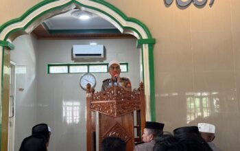 Kapolres Pangkep Laksanakan Jumat Keliling, Sampaikan Imbauan Kamtibmas dan Pencegahan Karhutla