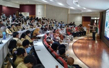 Di Hadapan Ratusan Akademisi Unpar Taruna Ikrar Tekankan Kepemimpinan Berbasis Neurosains