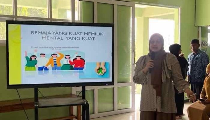 Bangun Generasi Tangguh Dinkes Pinrang Edukasi Siswa SMKN 8 Soal Mental dan Perundungan
