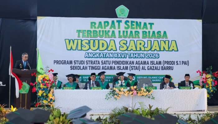 Wabup Abustan Dorong 84 Wisudawan STAI Al-Gazali Barru Terus Belajar dan Berkontribusi bagi Daerah