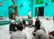 Kapolres Pangkep Laksanakan Shalat Isya Berjamaah, Perkuat Silaturahmi dan Wujudkan Polisi Religius Bersama Masyarakat