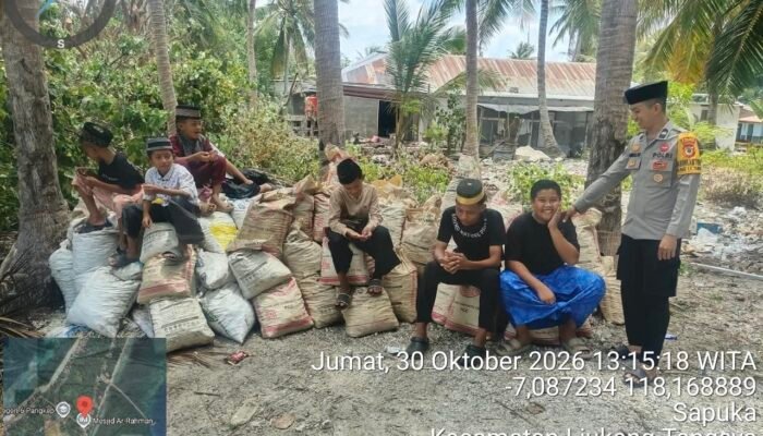 Polsek Liukang Tangaya Gelar Jumat Keliling, Perkuat Sinergi dan Harkamtibmas