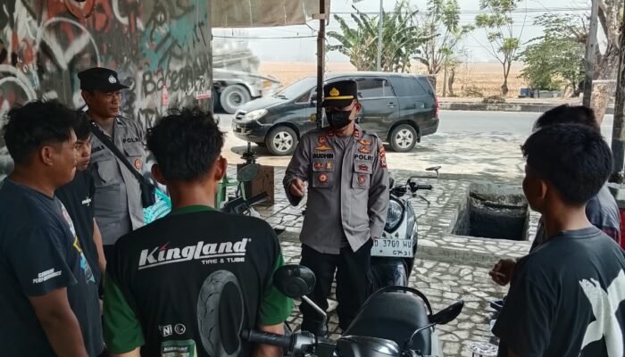 Polisi Bersama Rakyat, Kapolsek Mandalle Rangkul Warga Belum Bekerja, Ajak Kembangkan Usaha Kreatif dan Jaga Kamtibmas