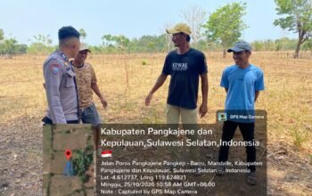 Jaga Kondusifitas Wilayah, Bhabinkamtibmas Polsek Mandalle Sambangi Warga