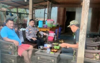 Jaga Kamtibmas Tetap Kondusif, Bhabinkamtibmas Silaturahmi ke Warga Binaan di Mandalle