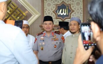 Safari Subuh Kapolda Sulsel Terus Berlanjut, Sosialisasikan Layanan 110 dan Perkuat Program Polisi Bersama Masyarakat