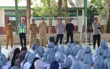Kapolres Pangkep Edukasi Pelajar tentang Layanan 110, Keselamatan Berlalu Lintas, dan Bahaya Judi Online