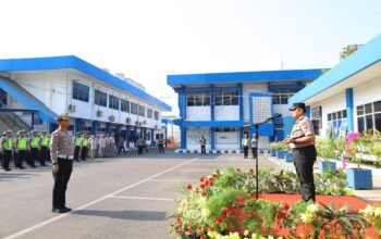Kapolda Sulsel Tekankan Semangat EWAKO dalam Apel Ditlantas, Wujudkan Pelayanan Humanis dan Polisi Bersama Masyarakat