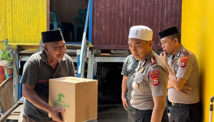 Kapolres Pangkep pimpin kunjungan sosial warga kurang mampu di Minasatene, wujud kepedulian Polri